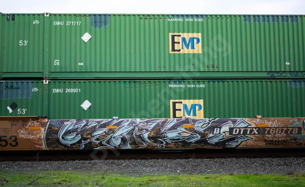 DTTX766778 - NORTH-AMERICA