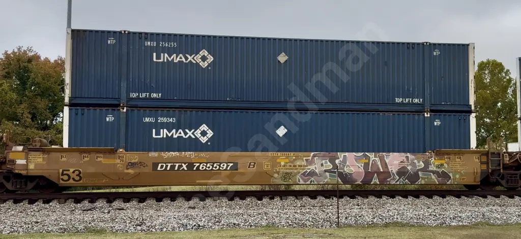 DTTX765597 - NORTH-AMERICA