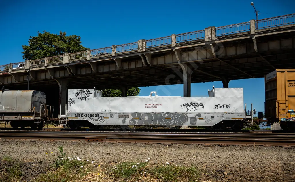 MBKX168905 - NORTH-AMERICA