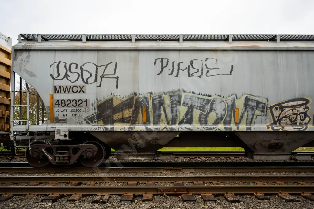 MWCX482321 - NORTH-AMERICA
