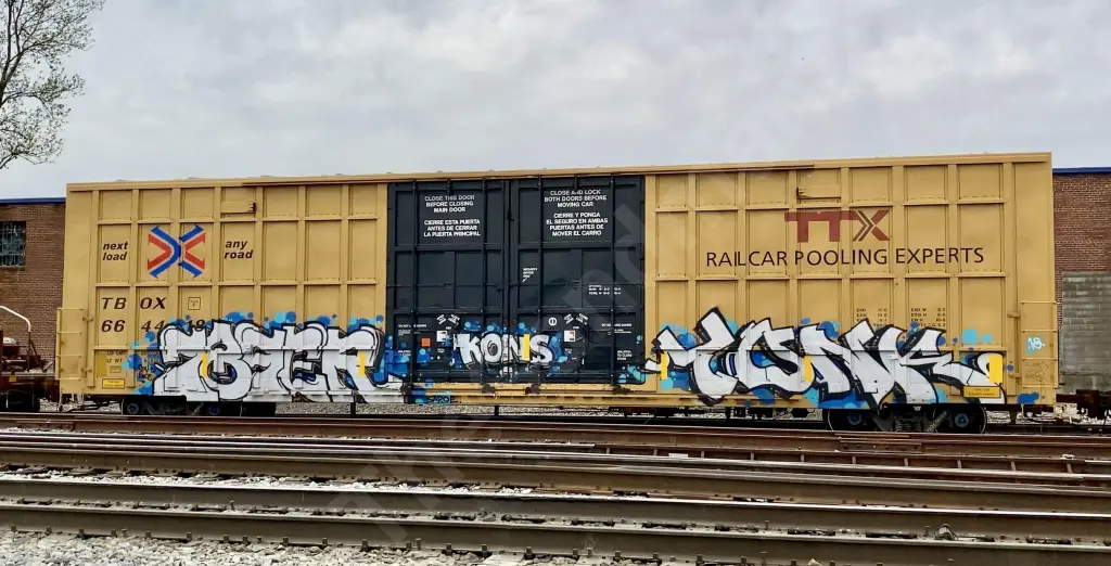 TBOX664419 - NORTH-AMERICA