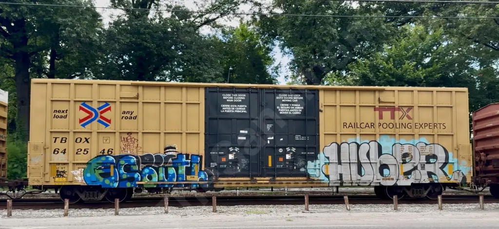 TBOX642546 - NORTH-AMERICA