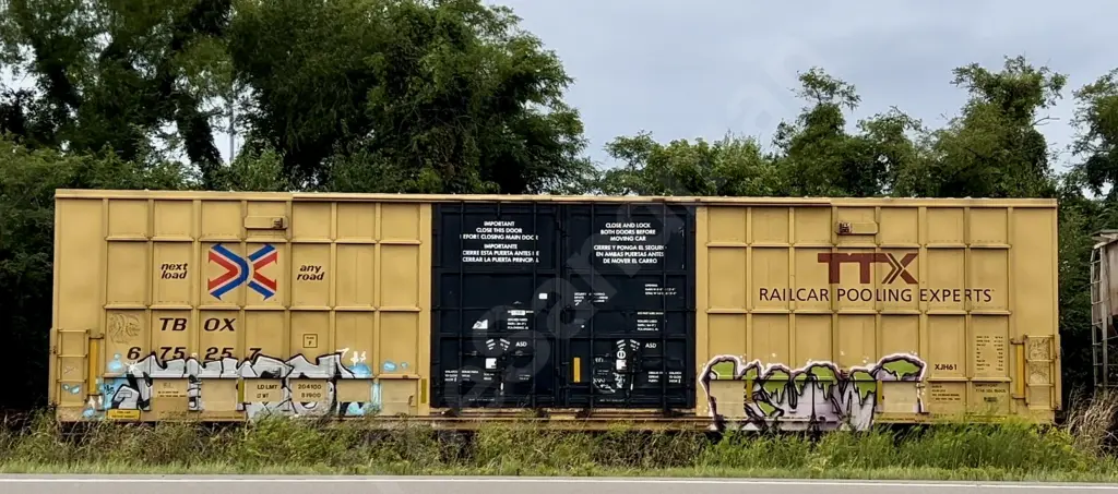 TBOX675257 - NORTH-AMERICA