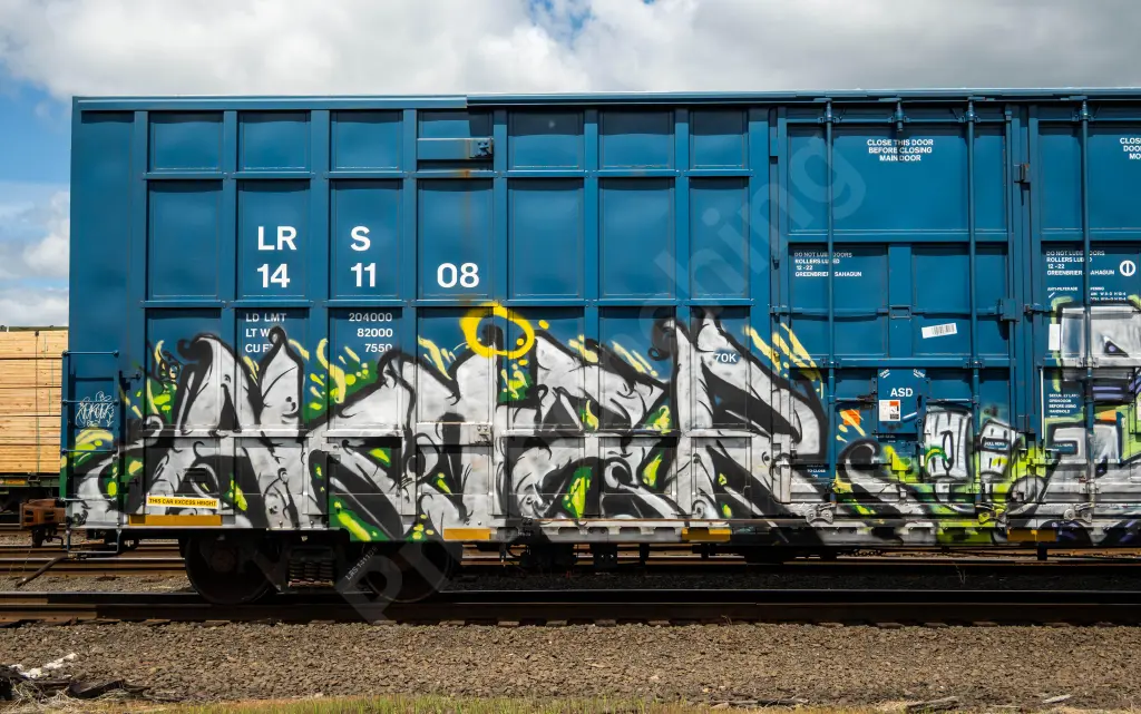 LRS141108 - NORTH-AMERICA