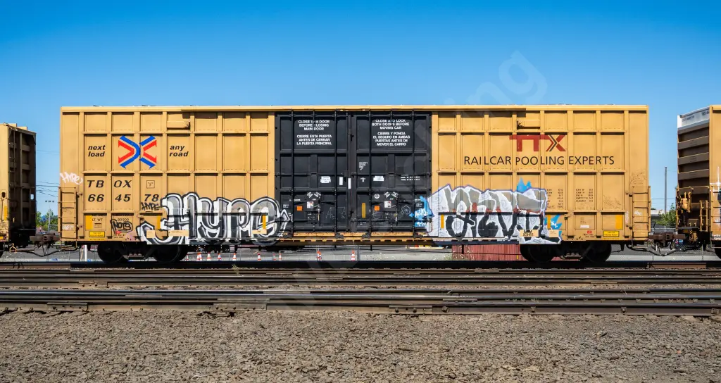 TBOX664578 - NORTH-AMERICA