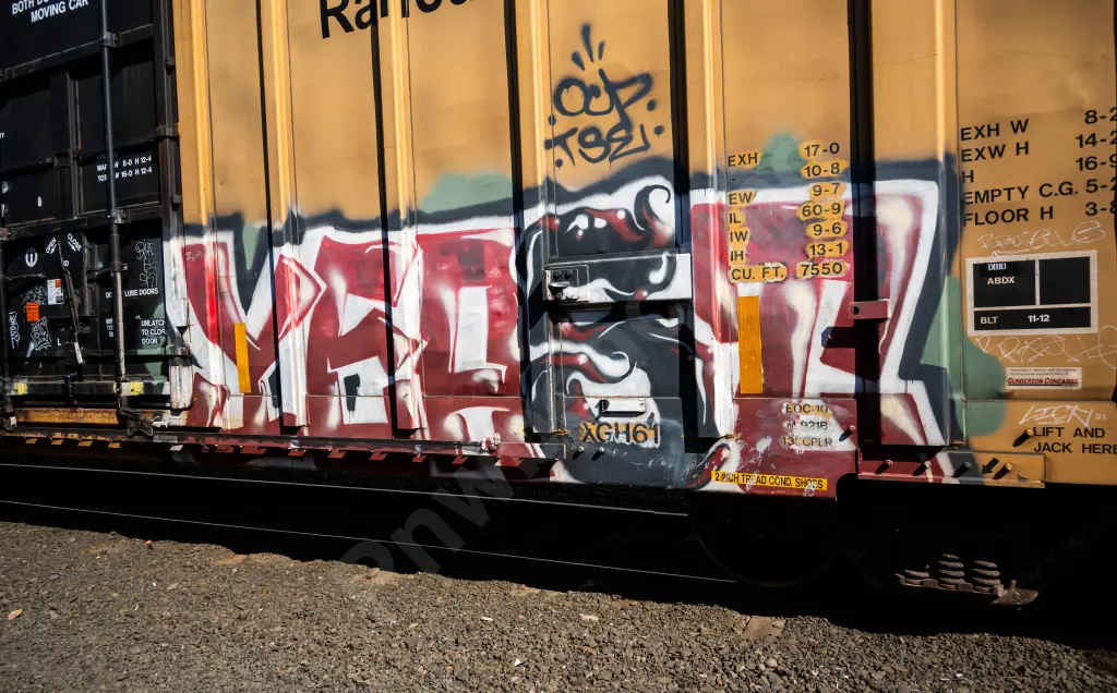 TBOX662728 - NORTH-AMERICA