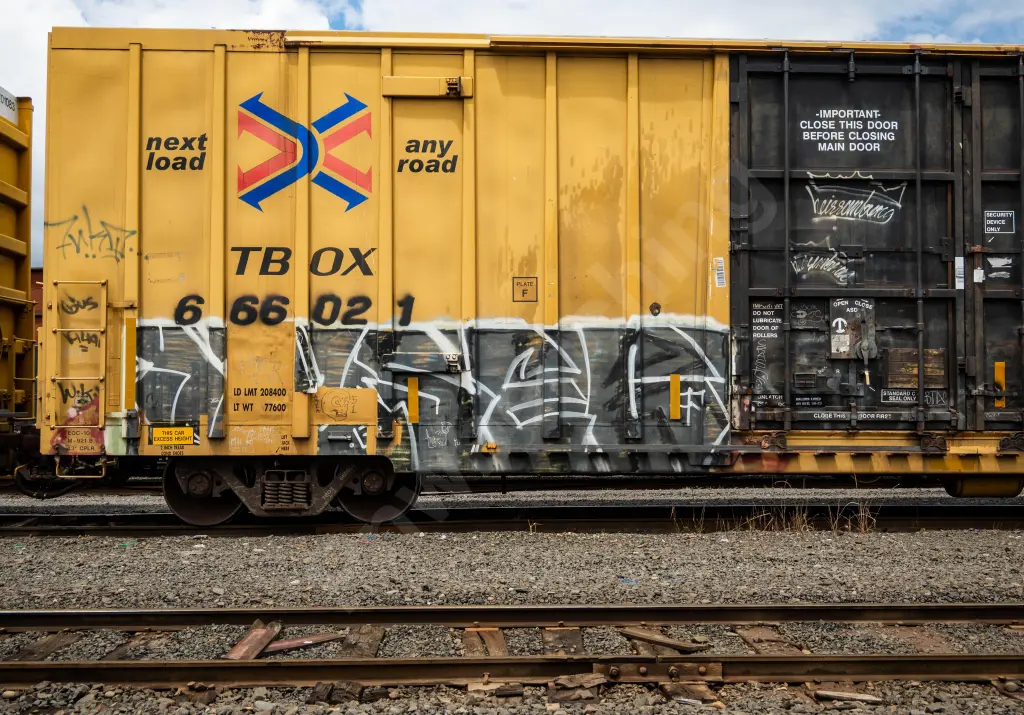 TBOX666021 - NORTH-AMERICA