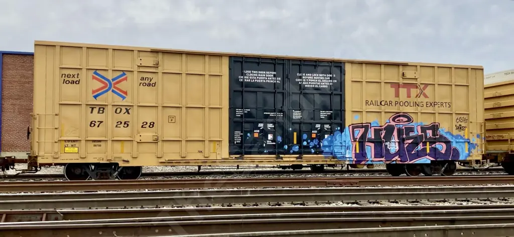 TBOX672528 - NORTH-AMERICA