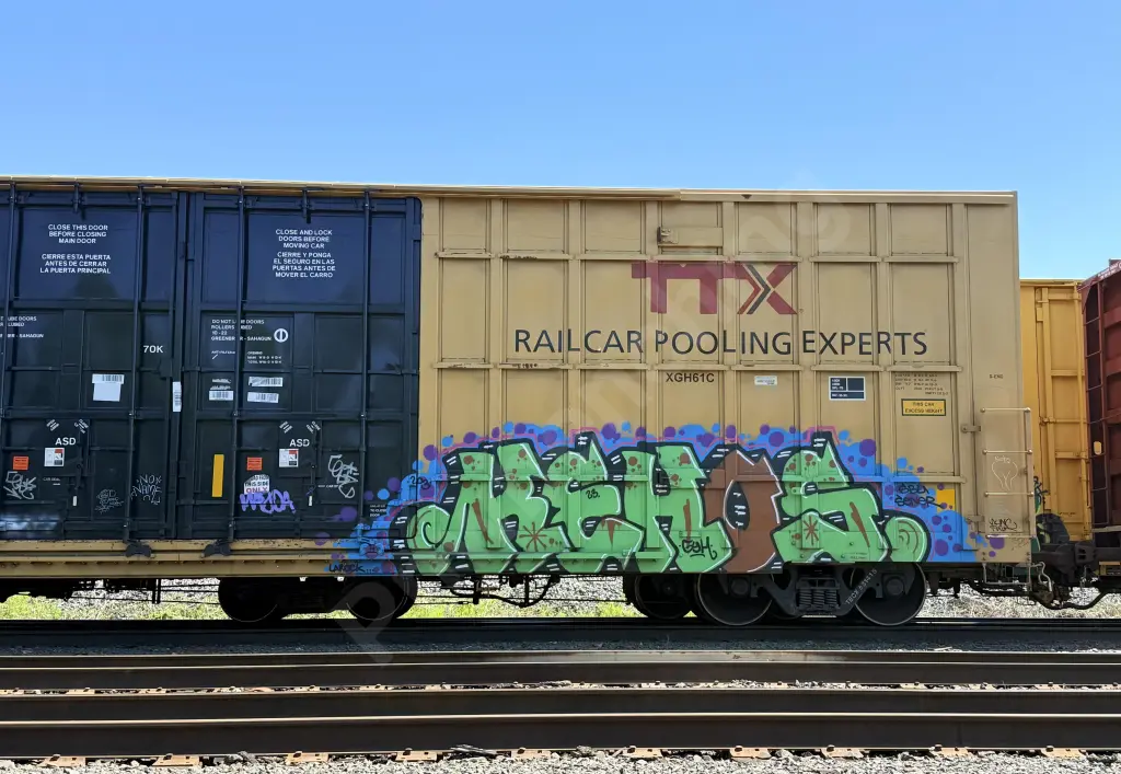 TBOX631415 - NORTH-AMERICA