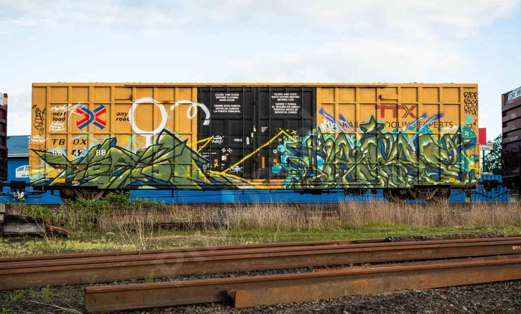 TBOX664288 - NORTH-AMERICA