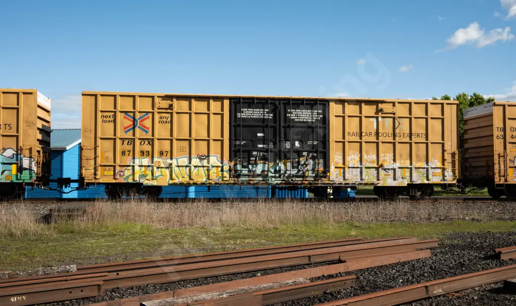 TBOX673397 - NORTH-AMERICA