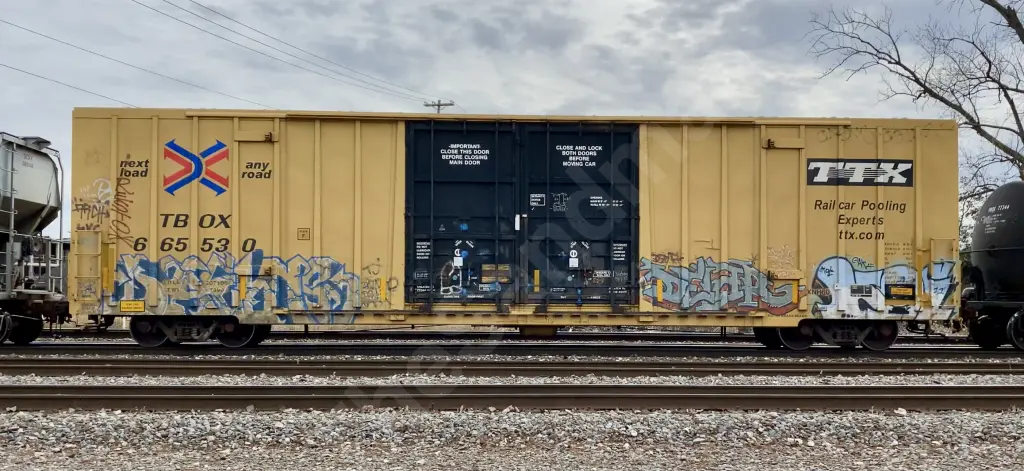 TBOX665530 - NORTH-AMERICA