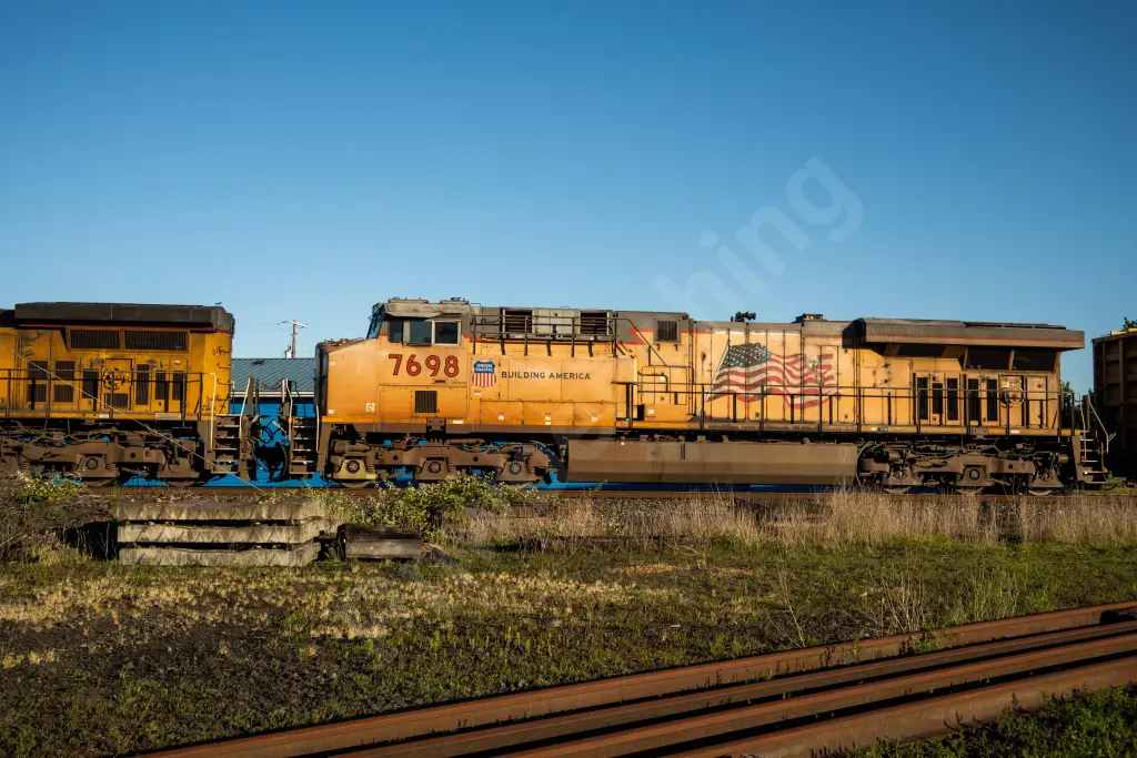 UP7698 - NORTH-AMERICA