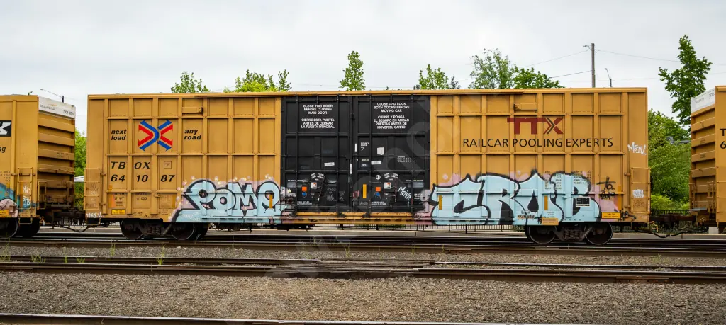 TBOX641087 - NORTH-AMERICA