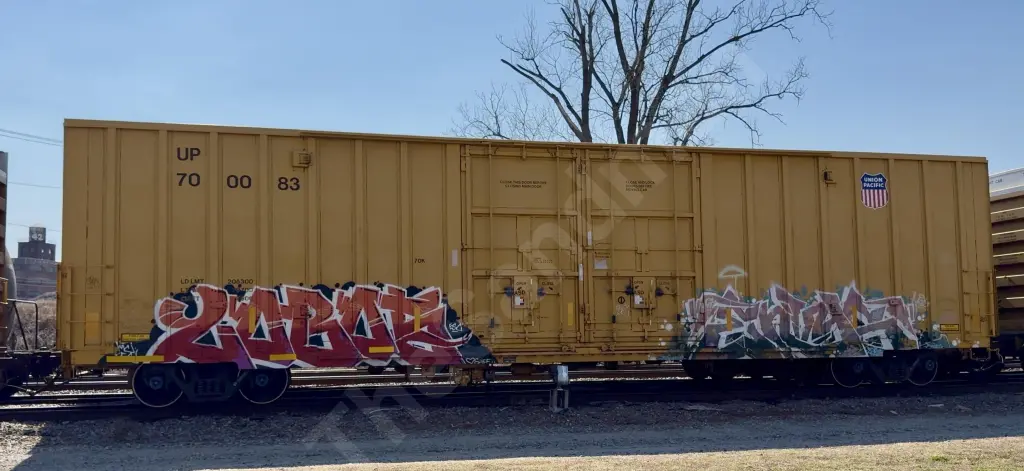 UP700083 - NORTH-AMERICA
