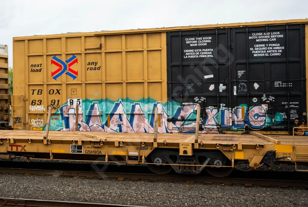 TBOX639185 - NORTH-AMERICA