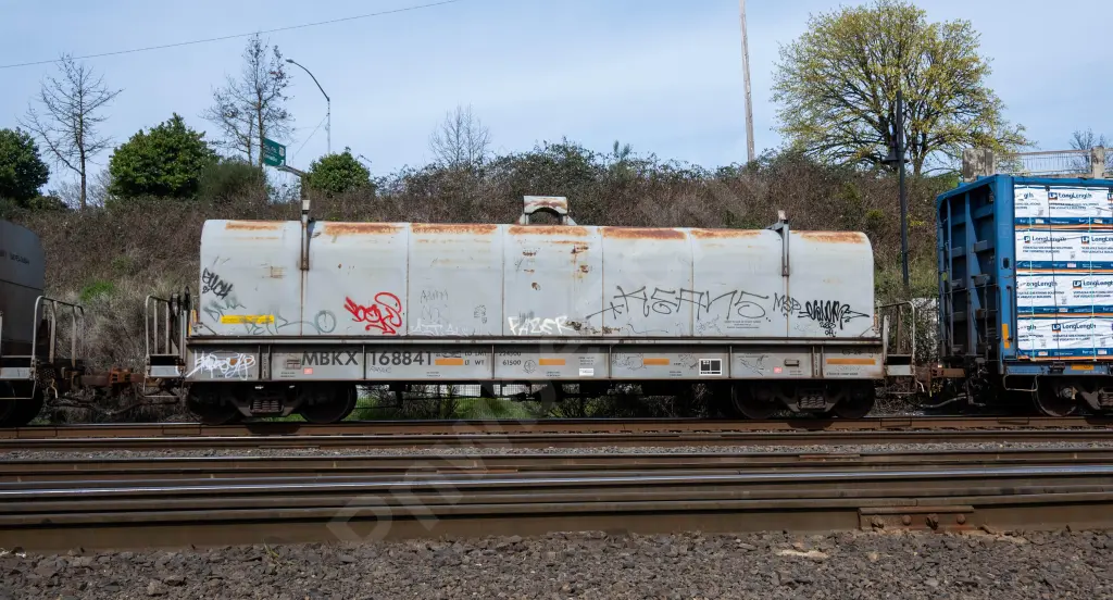 MBKX168841 - NORTH-AMERICA