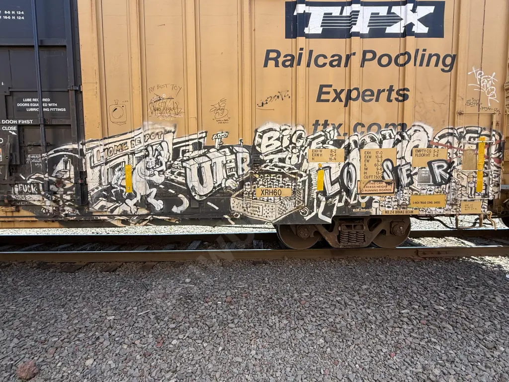 TBOX670470 - NORTH-AMERICA