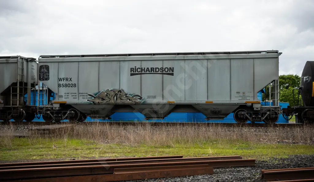 WFRX858028 - NORTH-AMERICA
