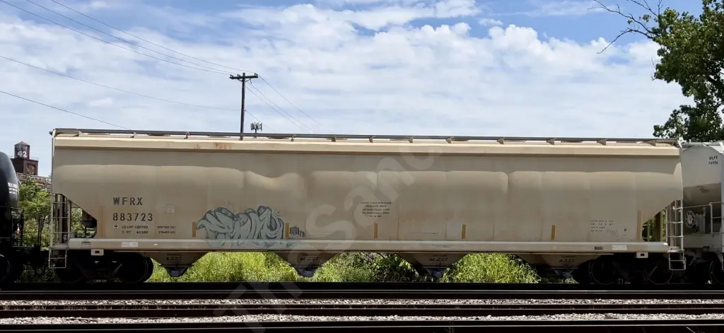 WFRX883723 - NORTH-AMERICA