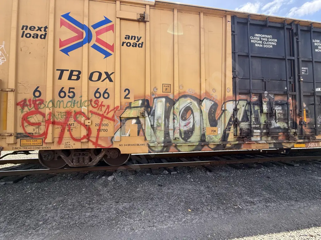 TBOX665662 - NORTH-AMERICA