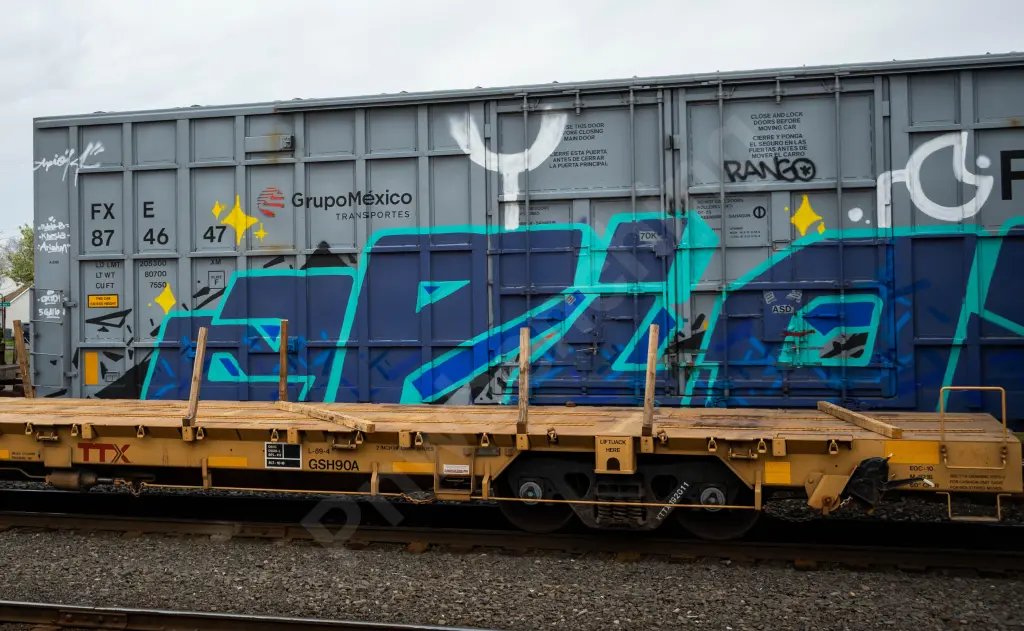FXE874647 - NORTH-AMERICA