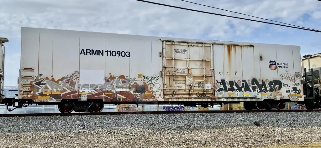 ARMN110903 - NORTH-AMERICA