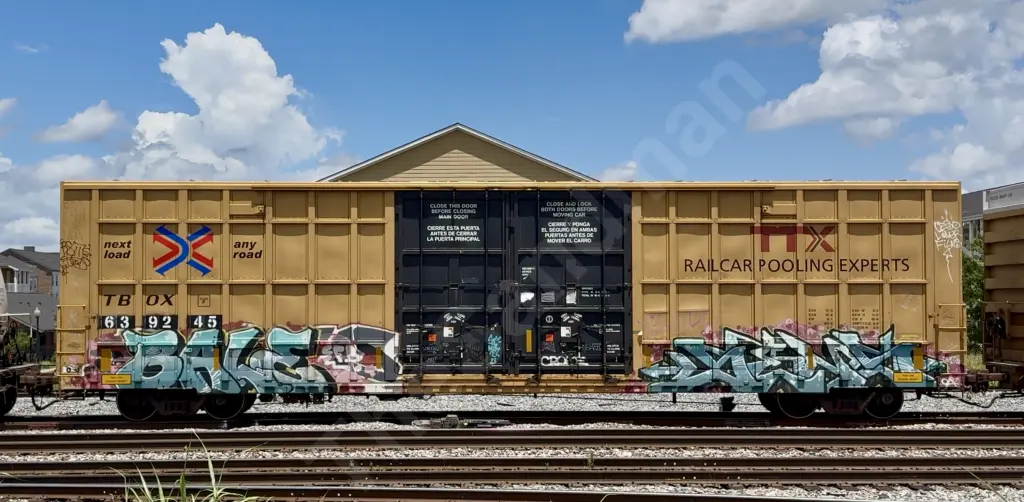 TBOX639245 - NORTH-AMERICA