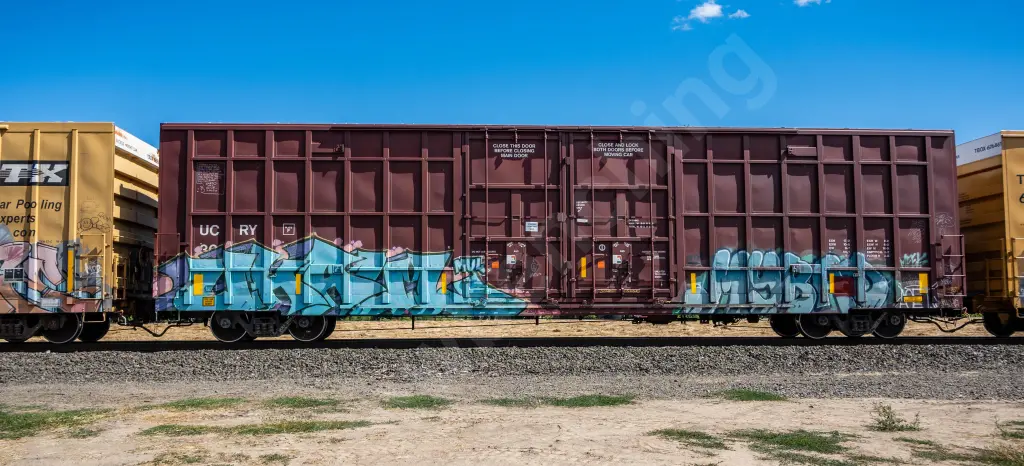 UCRY300042 - NORTH-AMERICA