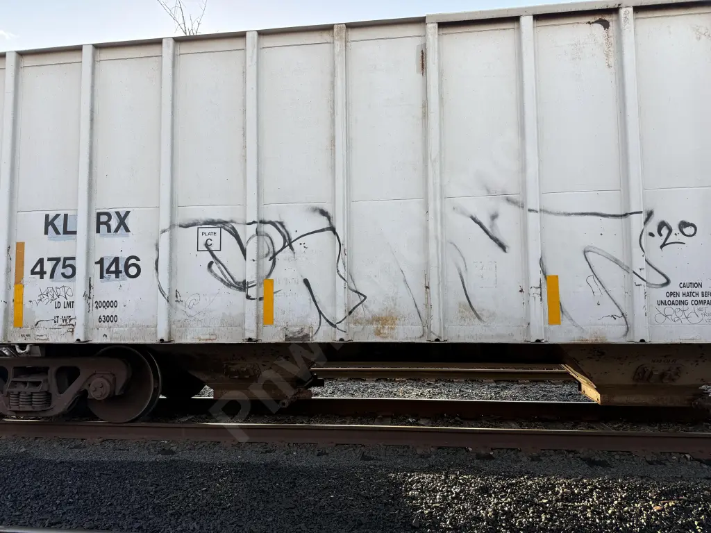 KLRX475146 - NORTH-AMERICA