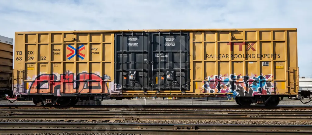TBOX632952 - NORTH-AMERICA