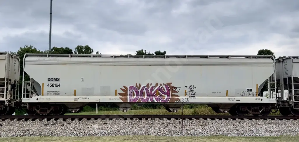 XOMX458164 - NORTH-AMERICA