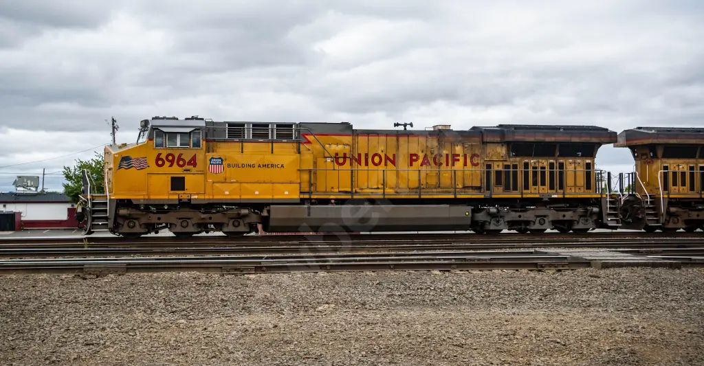 UP6964 - NORTH-AMERICA