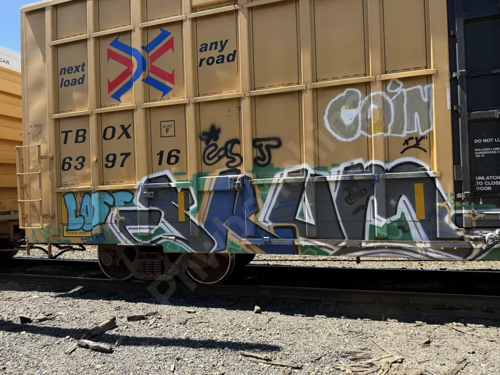 TBOX639716 - NORTH-AMERICA