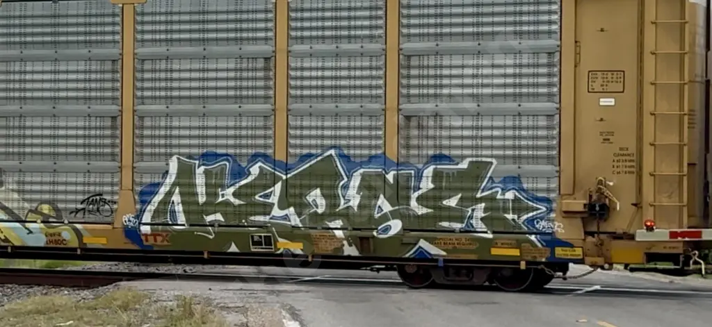 ETTX703978 - NORTH-AMERICA