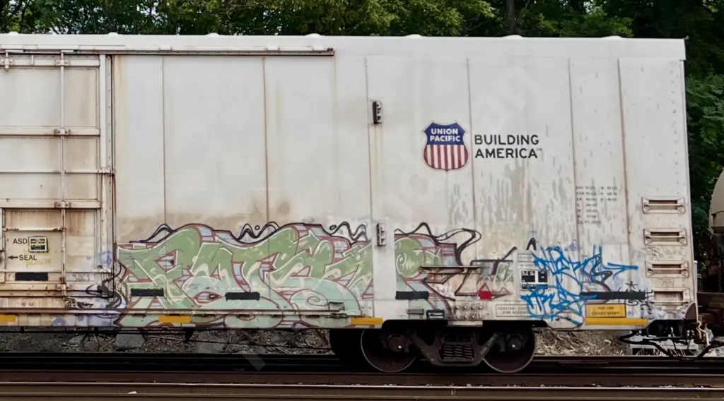 ARMN110876 - NORTH-AMERICA