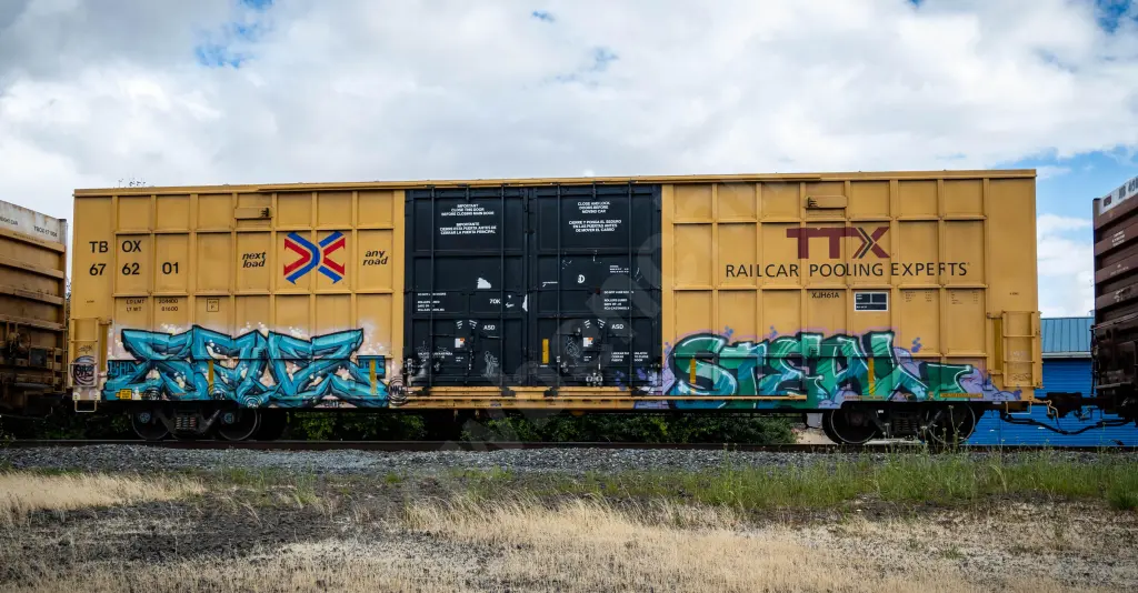 TBOX676201 - NORTH-AMERICA