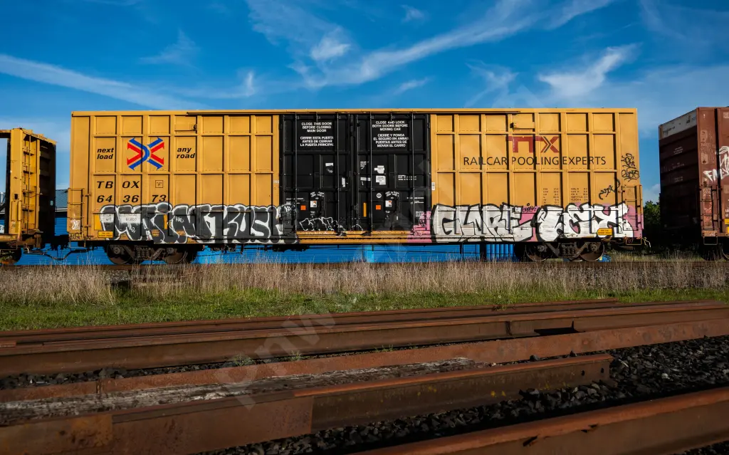 TBOX643673 - NORTH-AMERICA