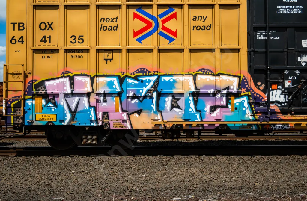 TBOX644135 - NORTH-AMERICA