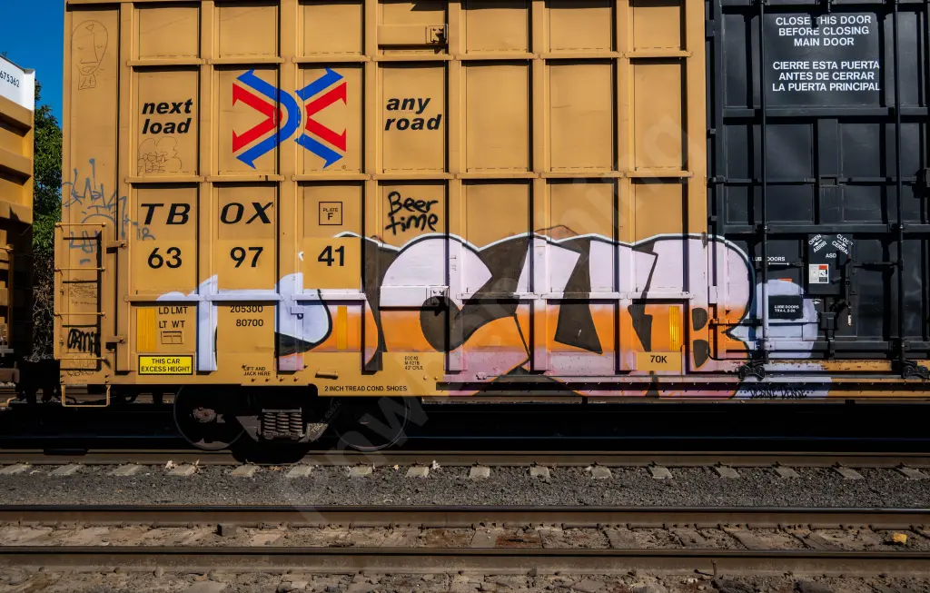 TBOX639741 - NORTH-AMERICA