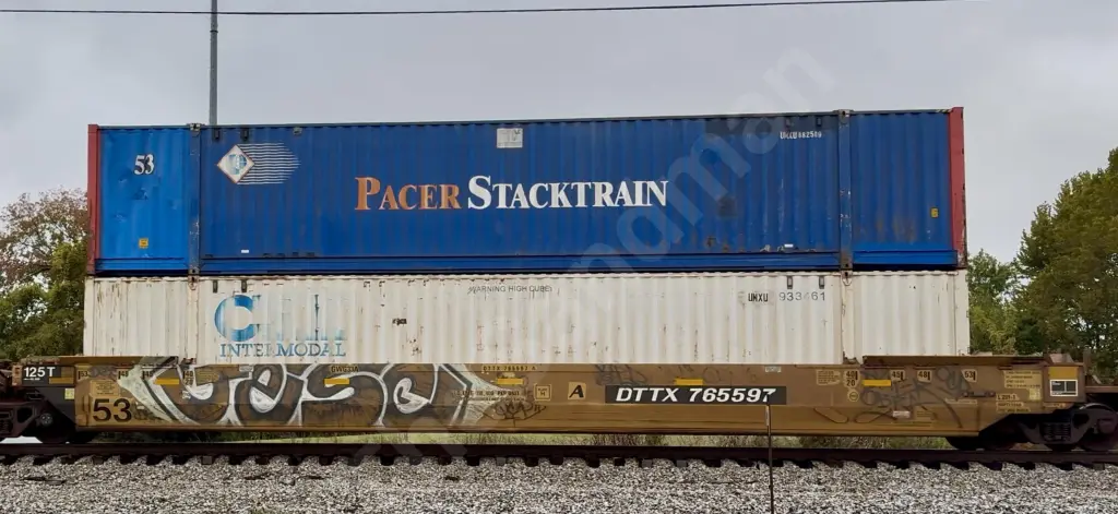 DTTX765597 - NORTH-AMERICA
