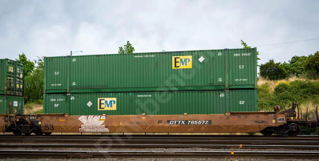 DTTX765577 - NORTH-AMERICA