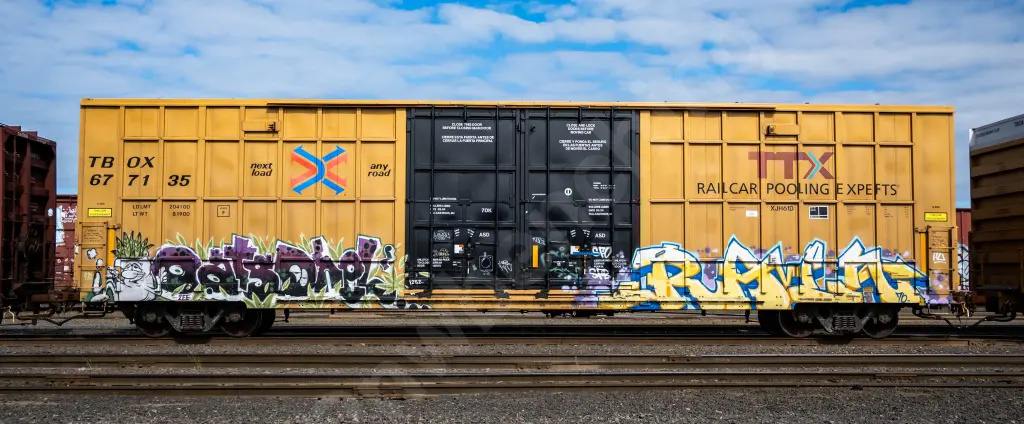 TBOX677135 - NORTH-AMERICA