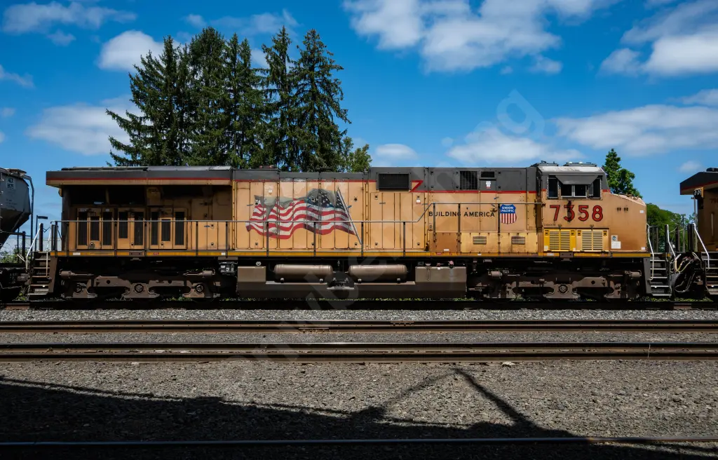 UP7358 - NORTH-AMERICA