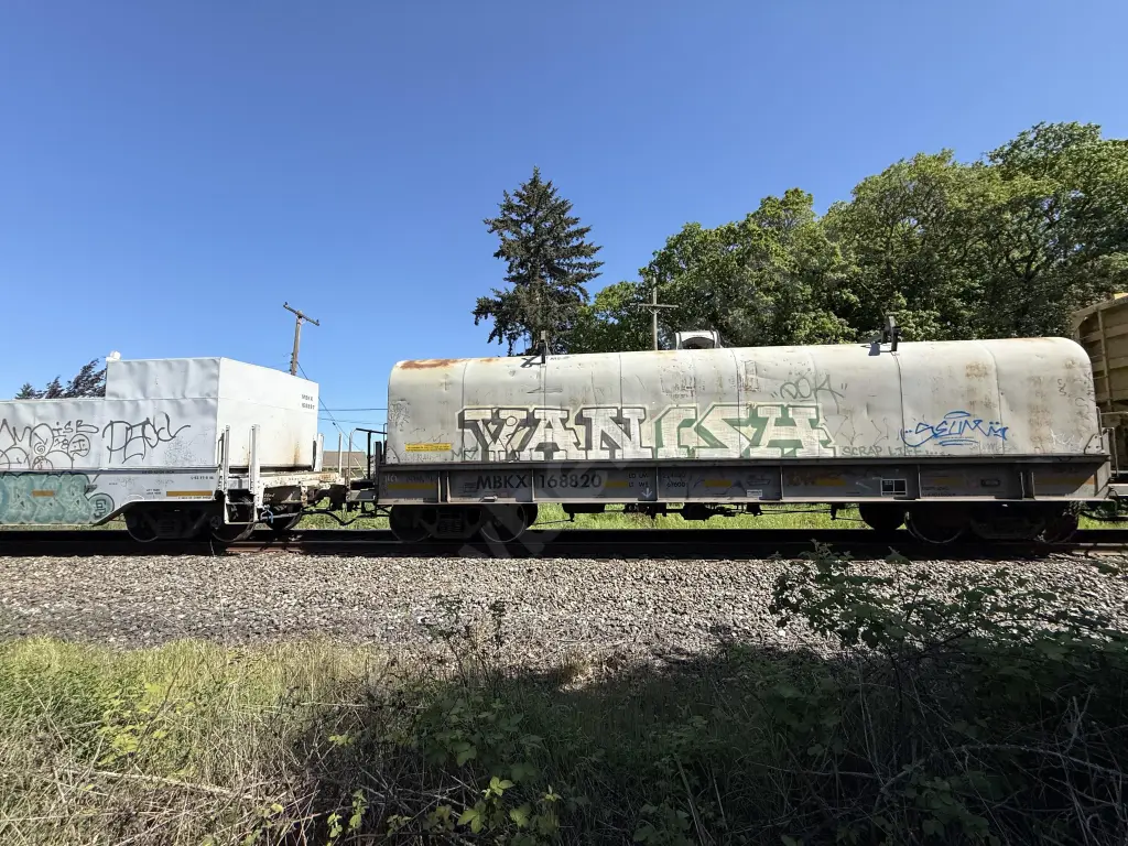 MBKX168820 - NORTH-AMERICA