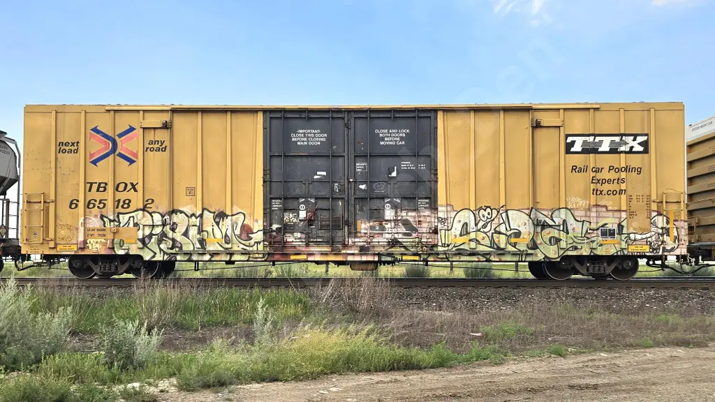 TBOX665182 - NORTH-AMERICA