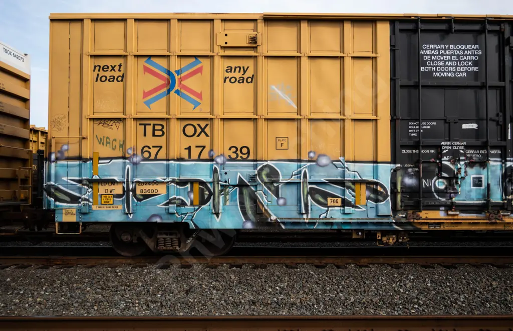 TBOX671739 - NORTH-AMERICA