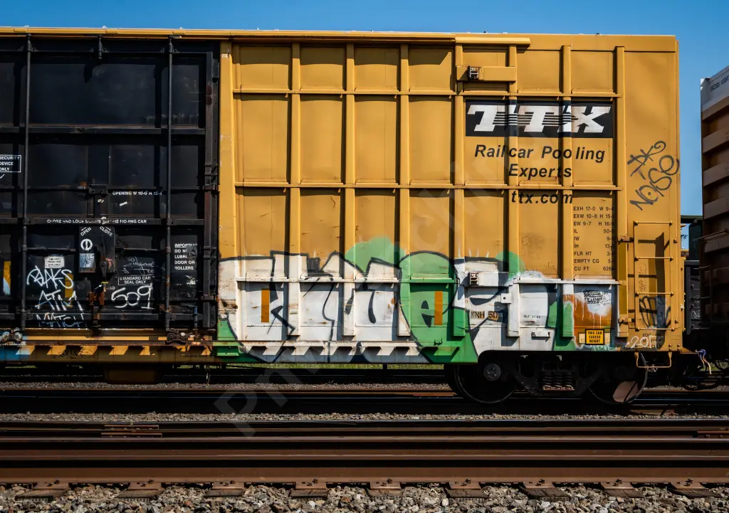 FBOX502247 - NORTH-AMERICA