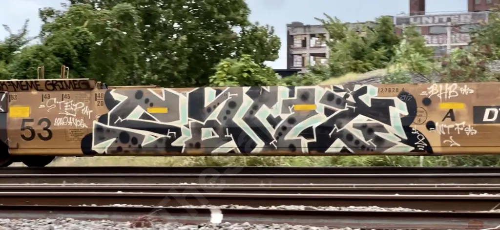 DTTX727628 - NORTH-AMERICA