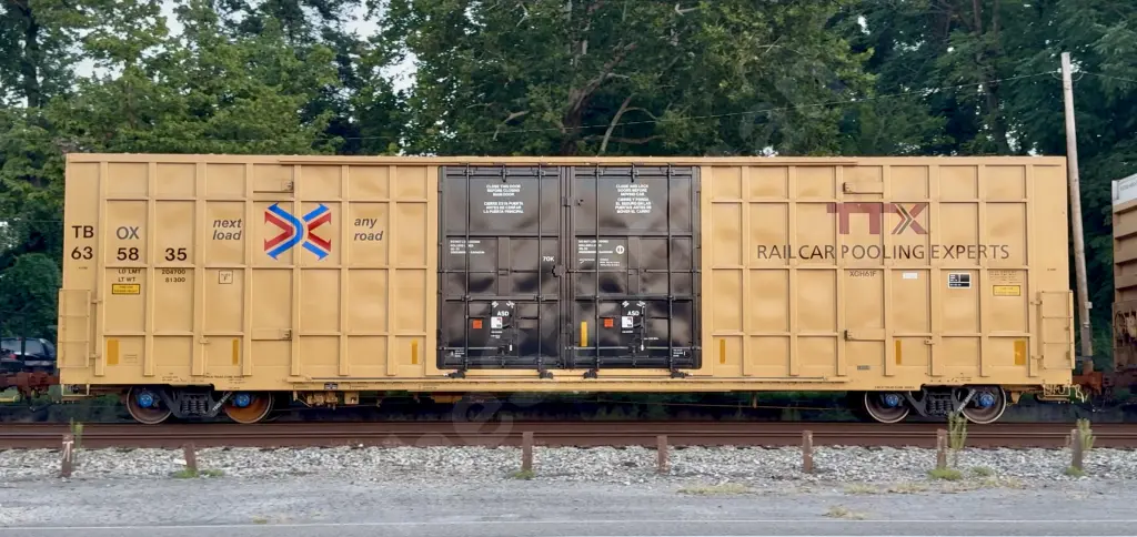 TBOX635835 - NORTH-AMERICA